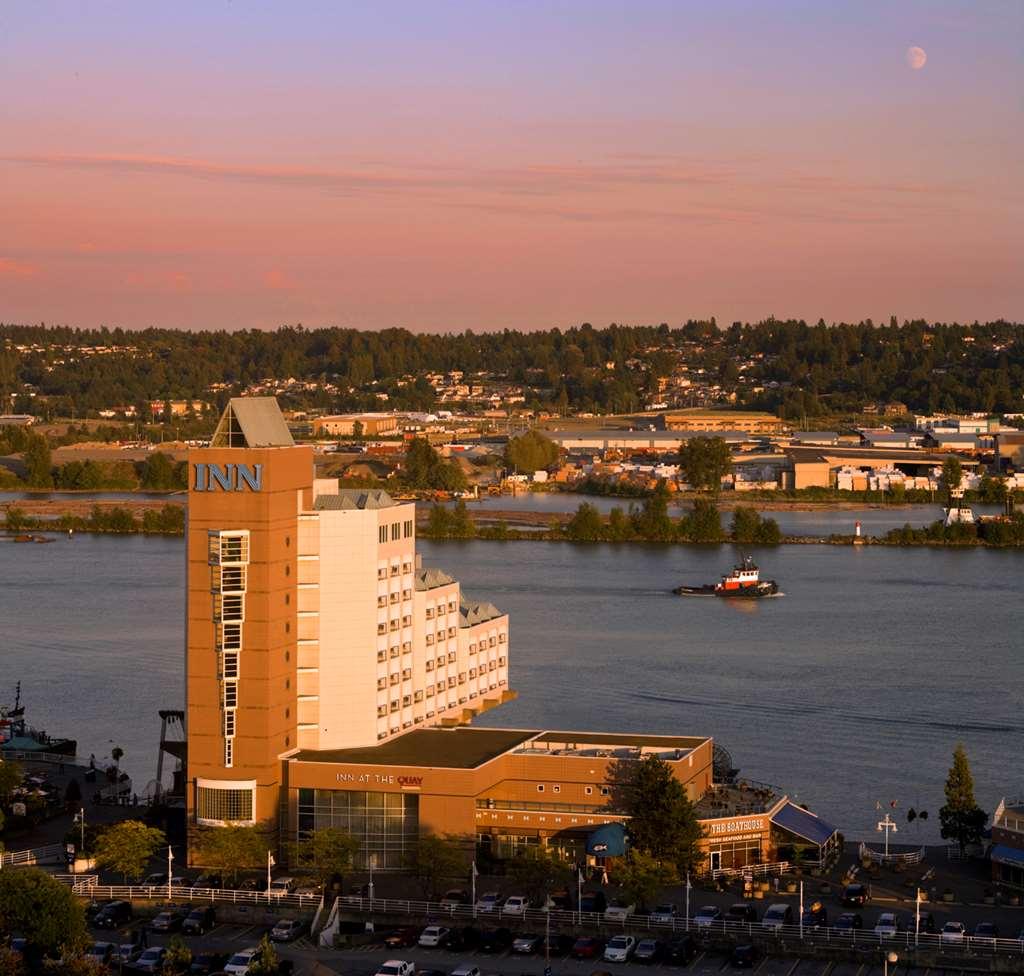 Inn At The Quay New Westminster Exterior photo